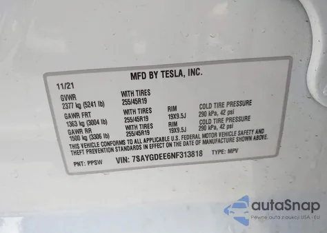 2022 Tesla Model Y Long Range Dual Motor All-Wheel Drive z USA, uszkodzony, nr VIN 7SAYGDEE6NF313818